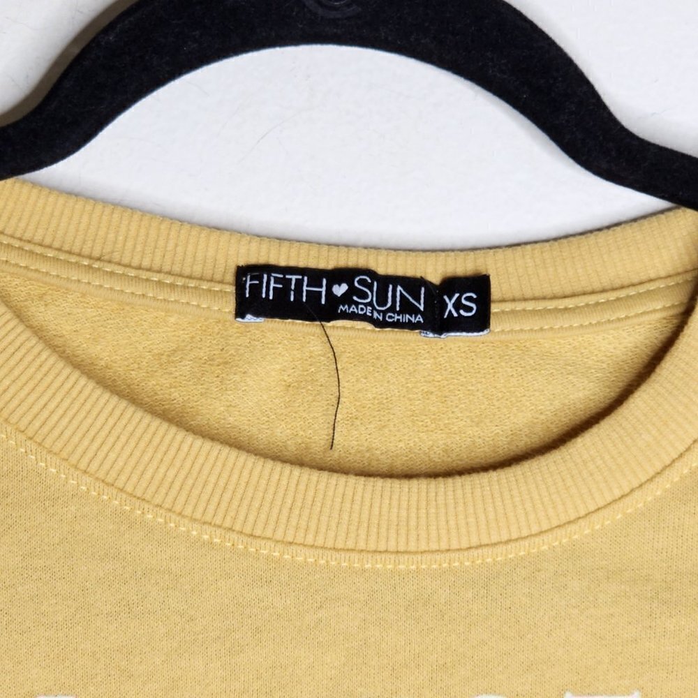 Fifth Sun Yellowstone Wyoming Yellow Buffalo Crewneck Sweatshirt, XS - Picture 3 of 5